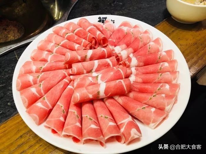 在合肥抖腿取暖的季节，全靠这些羊肉馆子续命