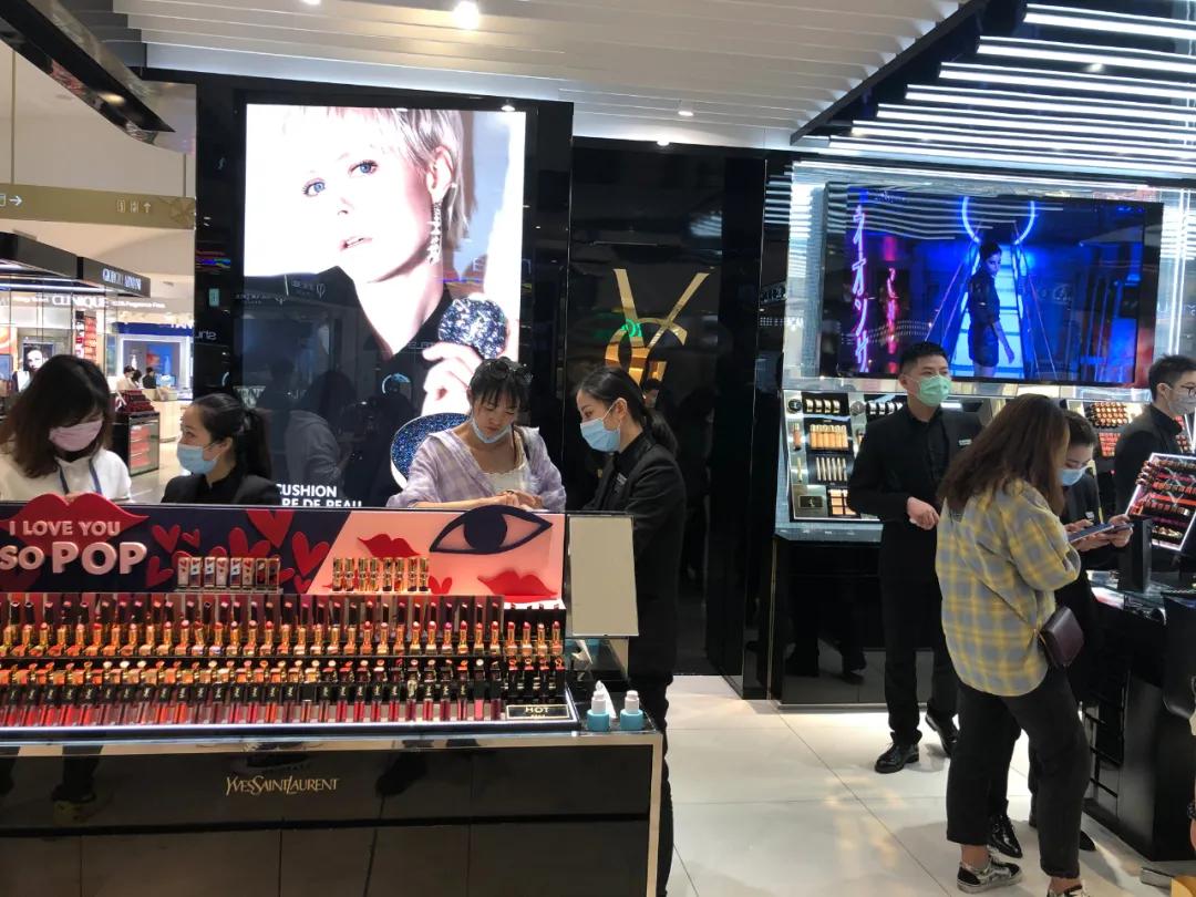 上海哪个奥莱货最多折扣最大,上海五折购物节活动