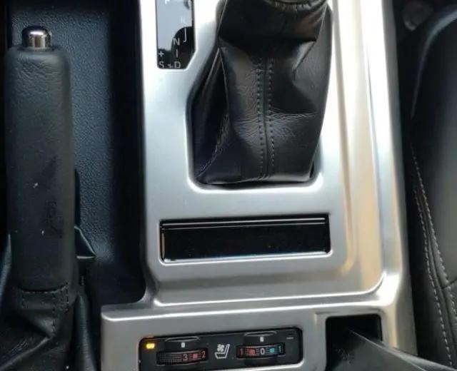 丰田普拉多6万左右,60万落地买普拉多