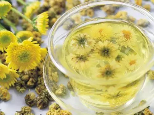 心烦易怒长痘痘怎么回事,肝火旺盛口苦脸上起痘