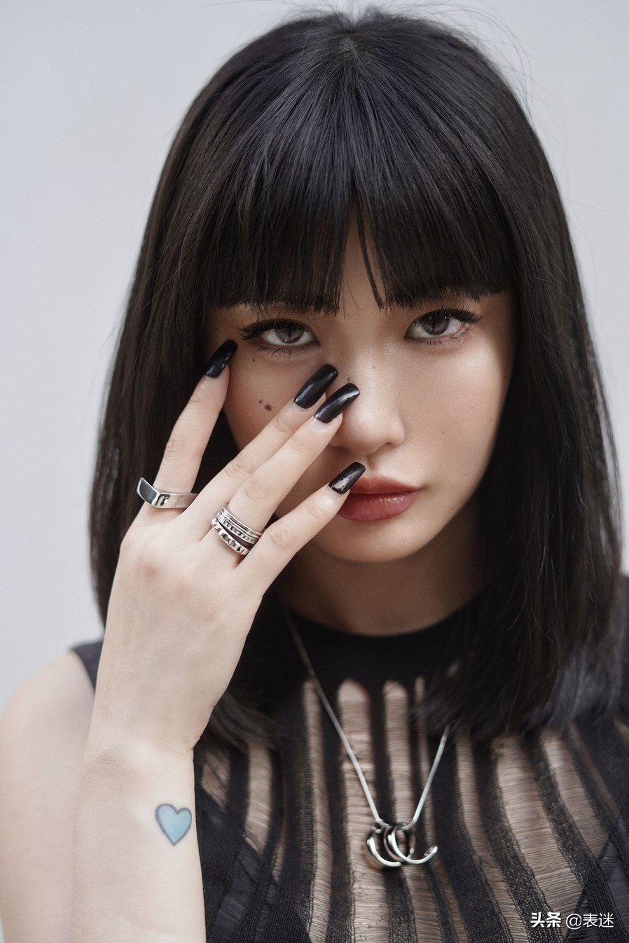 calvinklein手镯菱形,calvinklein金色蛇皮包