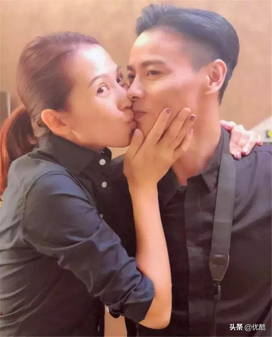 不管生几胎都可以恢复的瑜伽动作,怀孕可以做一字腿瑜伽吗