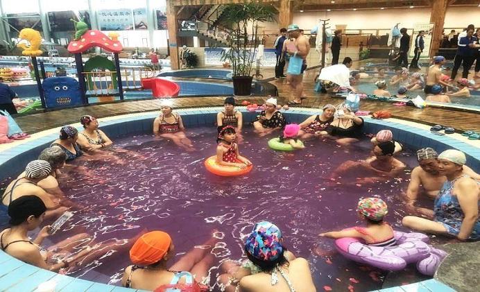 长期温泉游泳的注意事项,冬季泡室外温泉注意事项