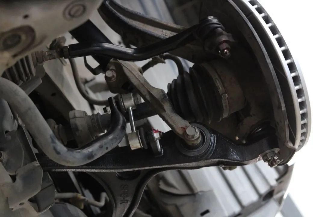 怪兽修车翻新的视频,怪兽修车翻新奥迪q7