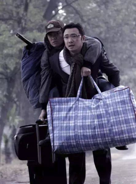 疯狂的外星人各演员片酬,疯狂的外星人去年不是演过吗