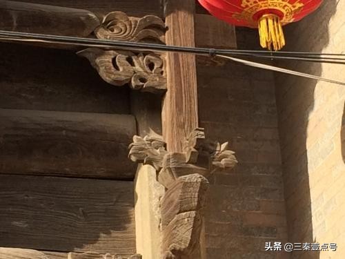 奶奶梳妆台嫁妆,奶奶的嫁妆柜子老物件