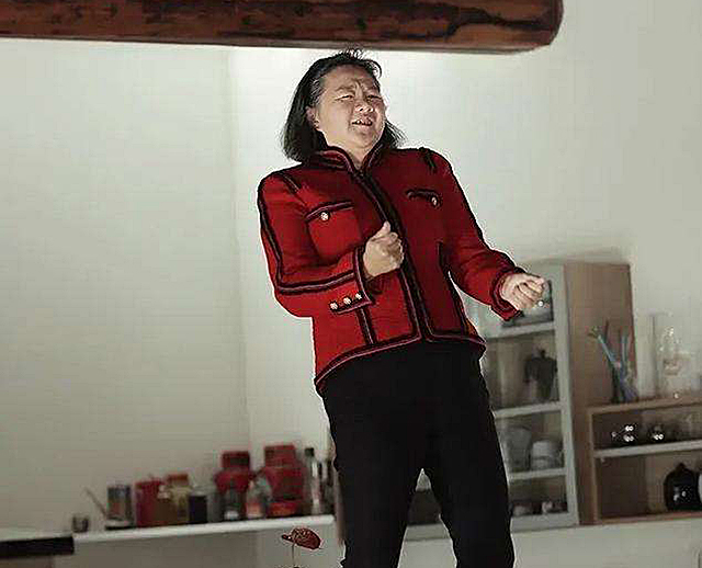 洪晃搞艺术的人,洪晃有本事