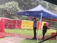 夜以继日奋战在抗疫一线,抗疫一线24小时坚守