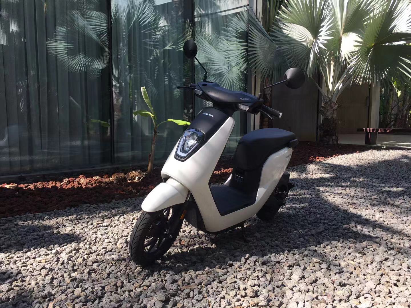 本田小龟遇到水打不着火,小龟电动车漏电