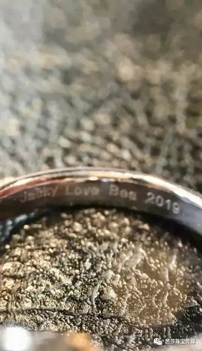 向太给郭碧婷买钻戒,向佐求婚郭碧婷钻戒