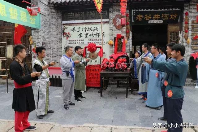 今年花灯庙会在哪里 (山东庙会花灯哪里好玩)