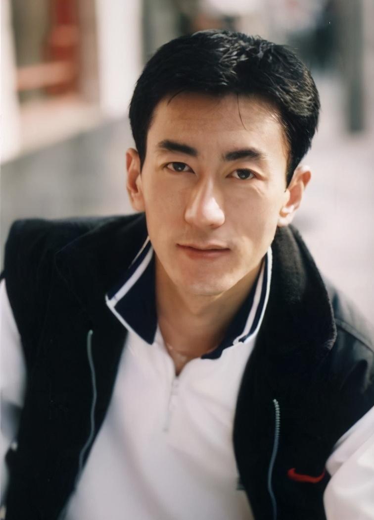 草原男人的雄风又岂是小鲜肉能比？这20位内蒙男星个个都是真爷们