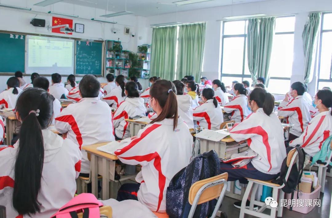 昆明市官渡区第一中学一本上线率,昆明市官渡区尚品书院学校一本率