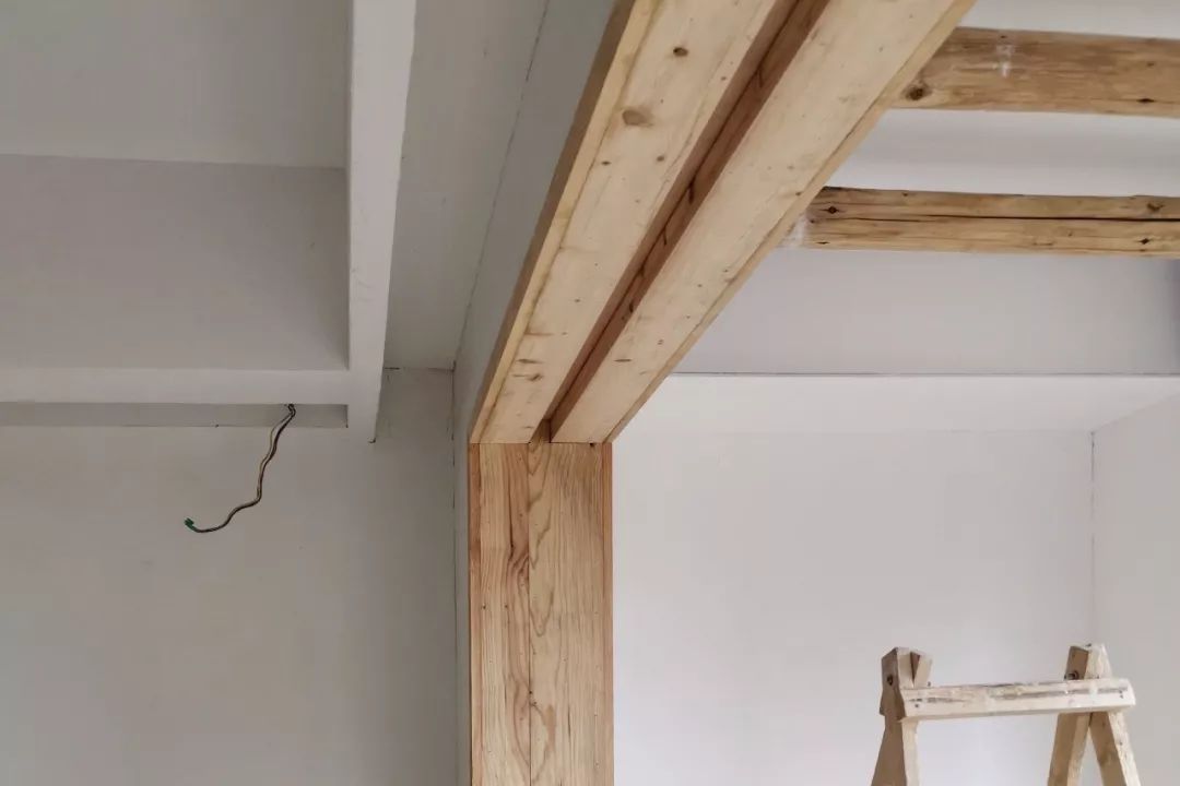 工地石膏气泡,石膏自流平施工起泡处理