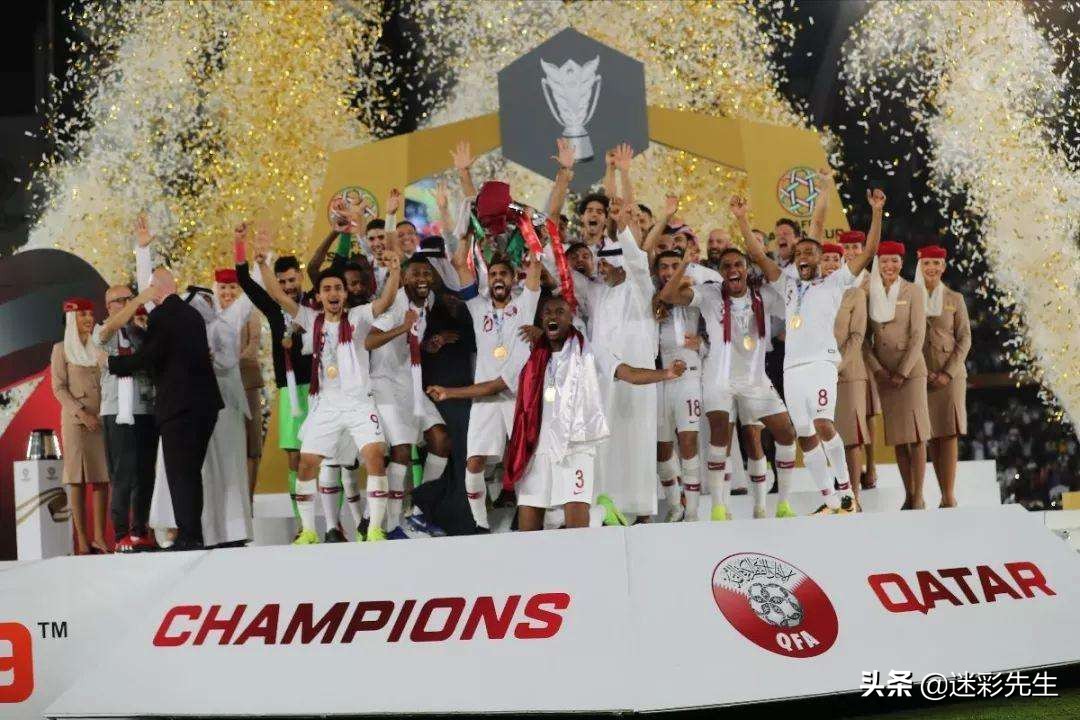 加沙民众挥舞国旗欢呼庆祝,加沙庆祝以色列胜利