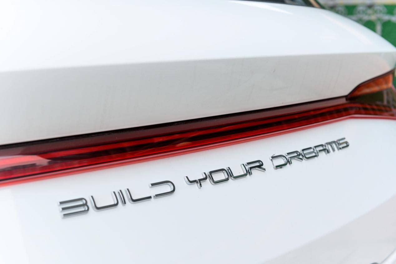 比起钻石我更喜欢水晶，我是e2女孩