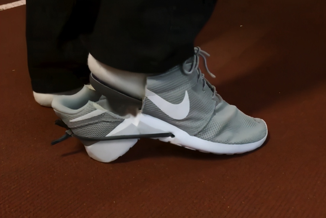 耐克脚感爆棚的鞋,足力健耐克
