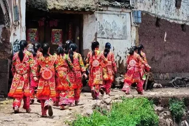 等一个人陪我去大理旅行,如果生活不如意不如一起去大理