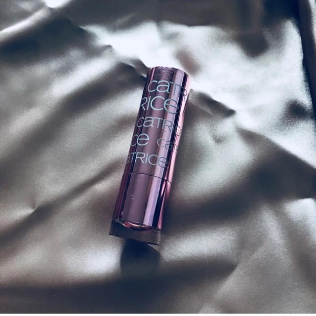 淡化唇纹变成樱桃嘴的唇膏,最好用的修护唇纹唇膏图片