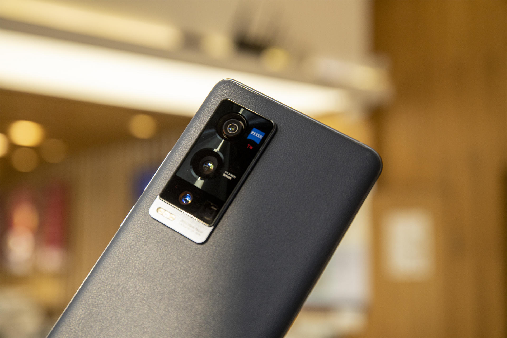 vivox60pro外观细节,vivox60pro最豪横的功能