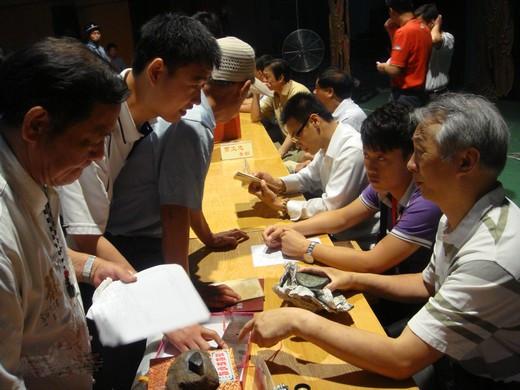 17万买乾隆后续,17万乾隆画被高价卖出结局