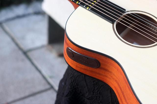 卡马poputar联名款价格,成为吉他大师级很难吗