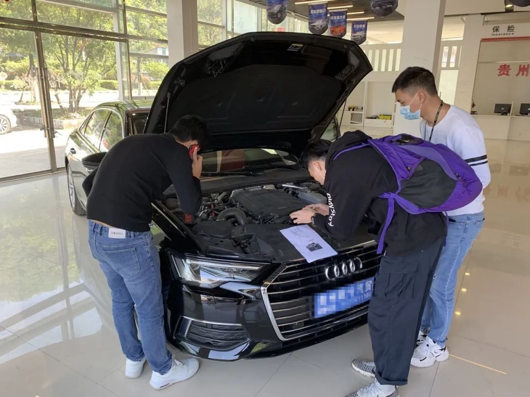 车租出去回来出现的奇怪东西 (租车司机突然消失)