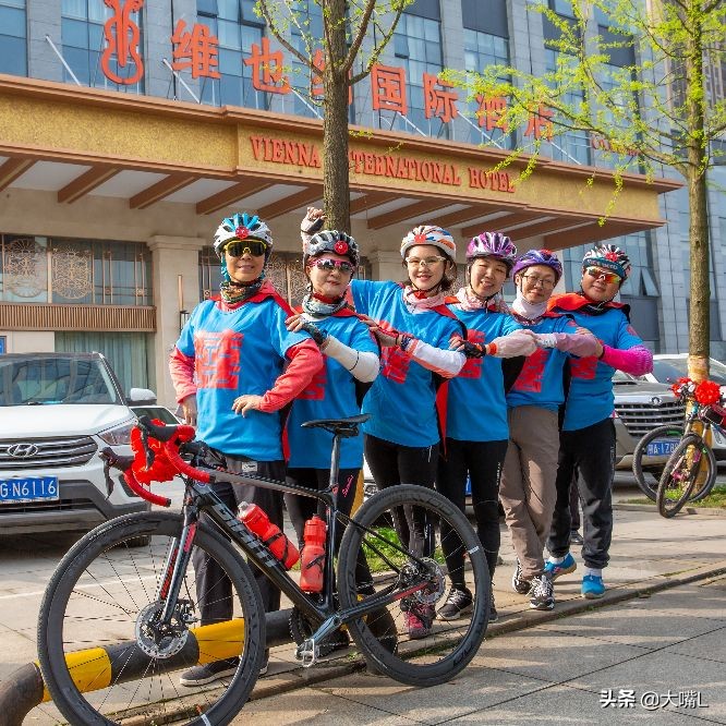 别样的创意婚礼：自行车婚礼，昨天九江这对新人火爆浔城！