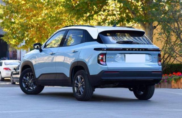 五菱宝骏rs3自动中配落地多少钱,五菱新款汽车上市时间及价格