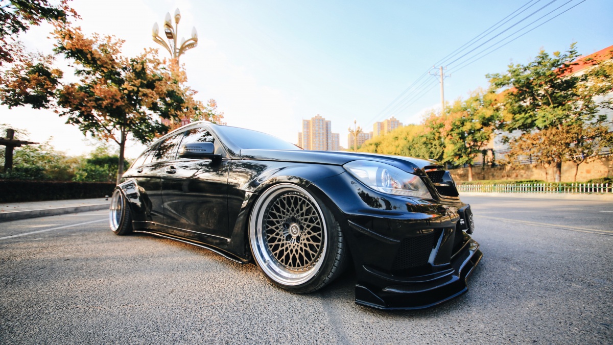 改装奔驰c200旅行版,奔驰c200改装四近四远