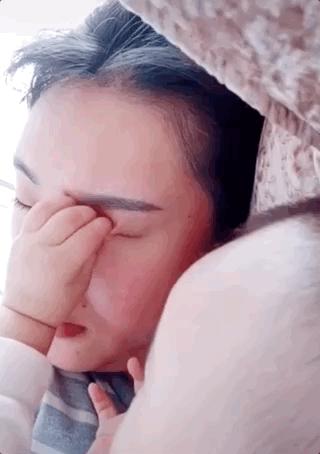 比养孩子还艰难,比照顾小孩还要累