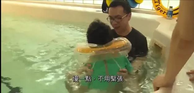 “幼儿看病4天花55万”上热搜，很多患了罕见病的孩子，无药可医