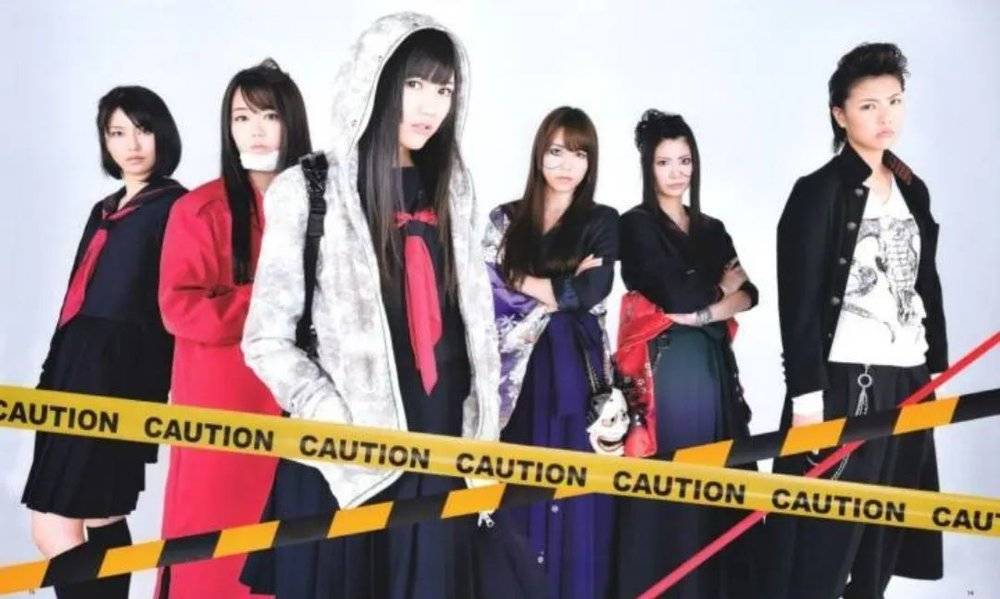 直男爱老婆吗,直男爱御姐吗