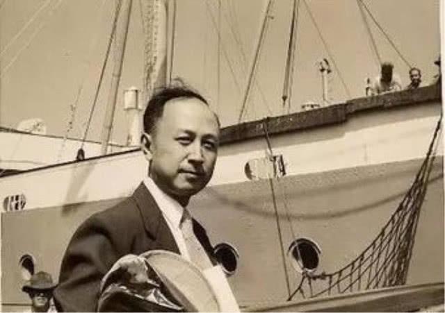 钱学森去世影像,钱学森逝世三军仪仗队