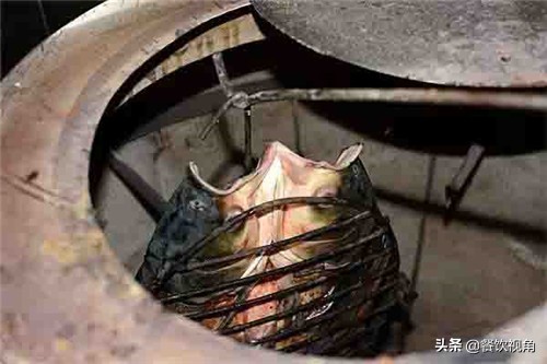 江西非遗美食瓦罐汤,江西瓦罐汤里凉拌土豆丝