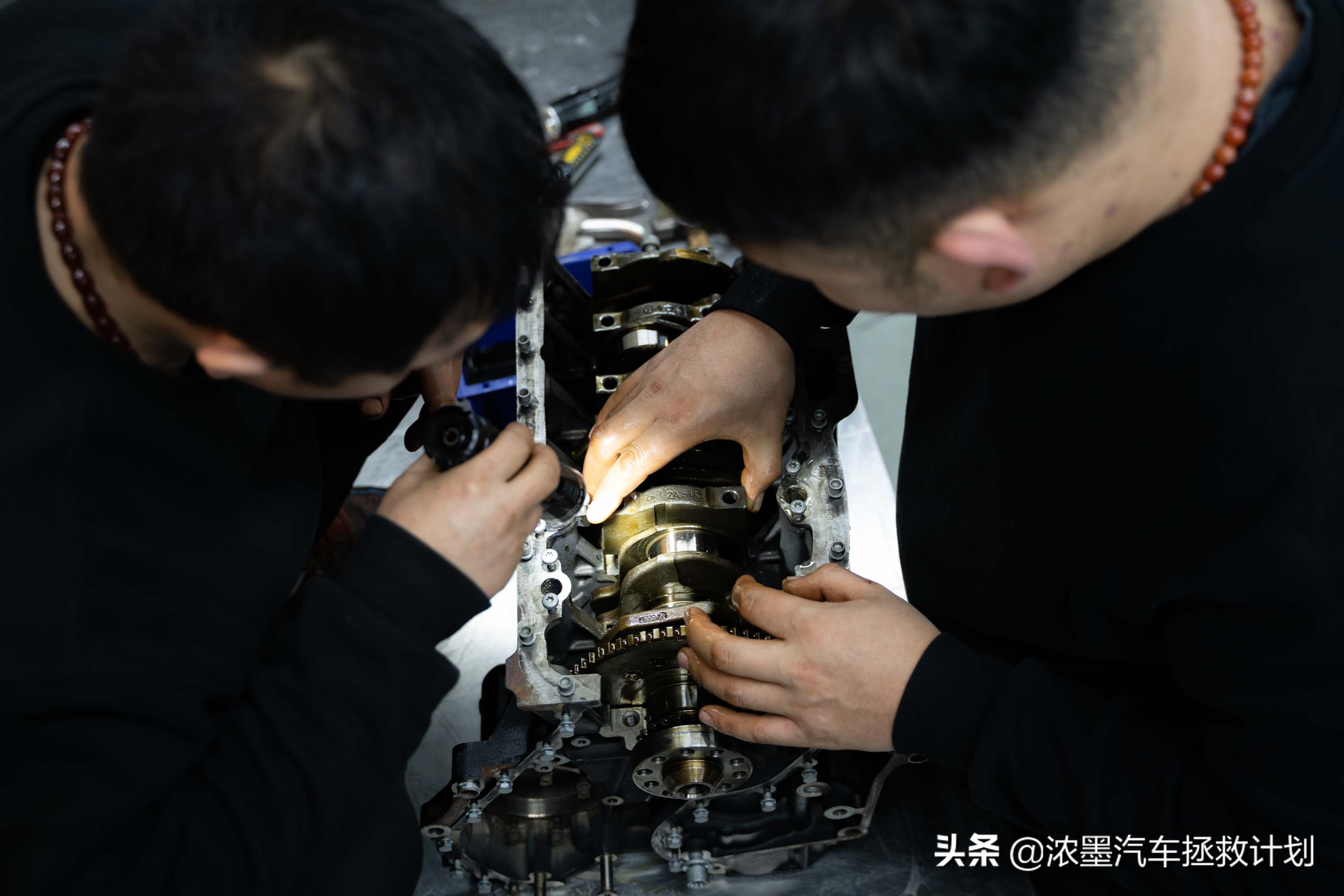 大众辉腾vr6,德系老款大众辉腾