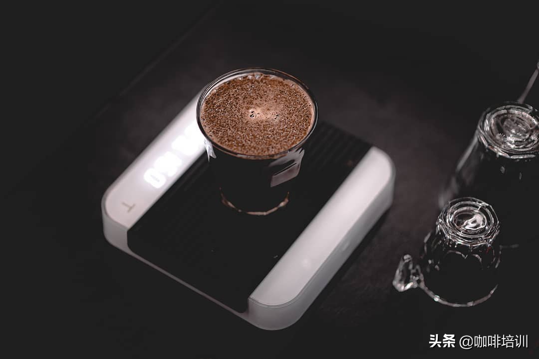 知识｜品鉴咖啡时，准确地描述咖啡的口感和风味特点