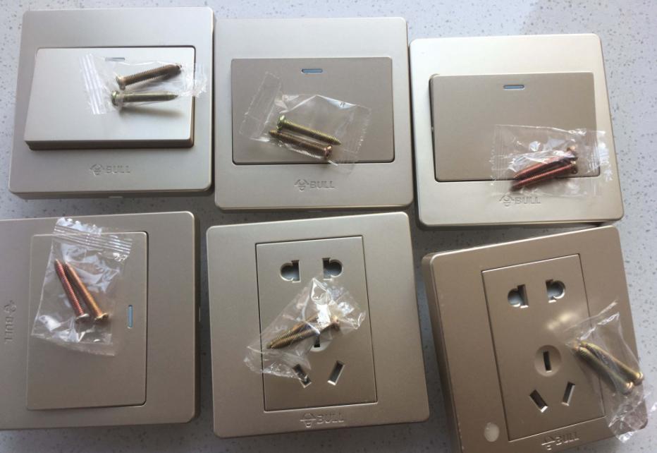 品牌插座和普通插座价格悬殊几倍,插座价格为什么差别那么大