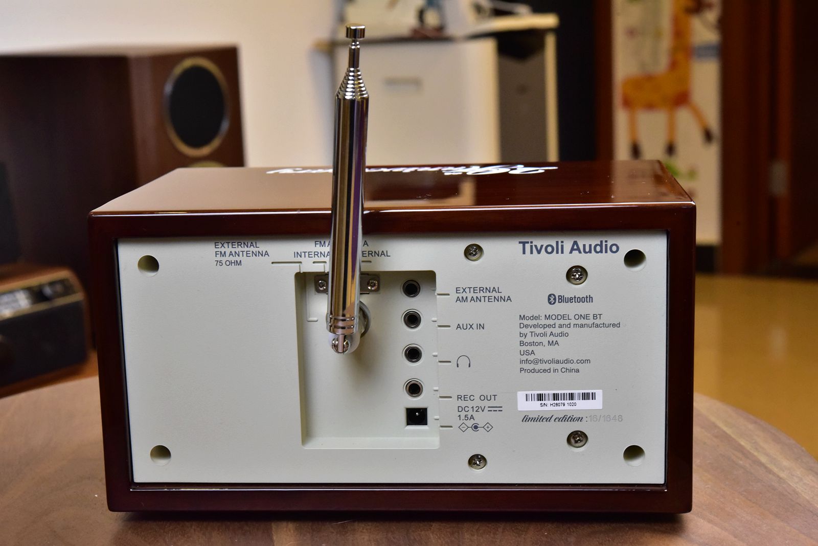 把小众的收音机做成高大上的艺术品，有一种气质叫做流金岁月