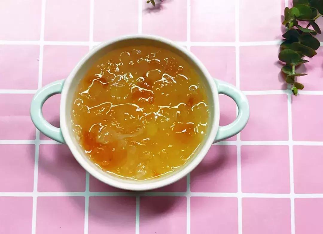 银耳桃胶羹怎么煮才好喝,吃一次就念念不忘的桃胶银耳羹