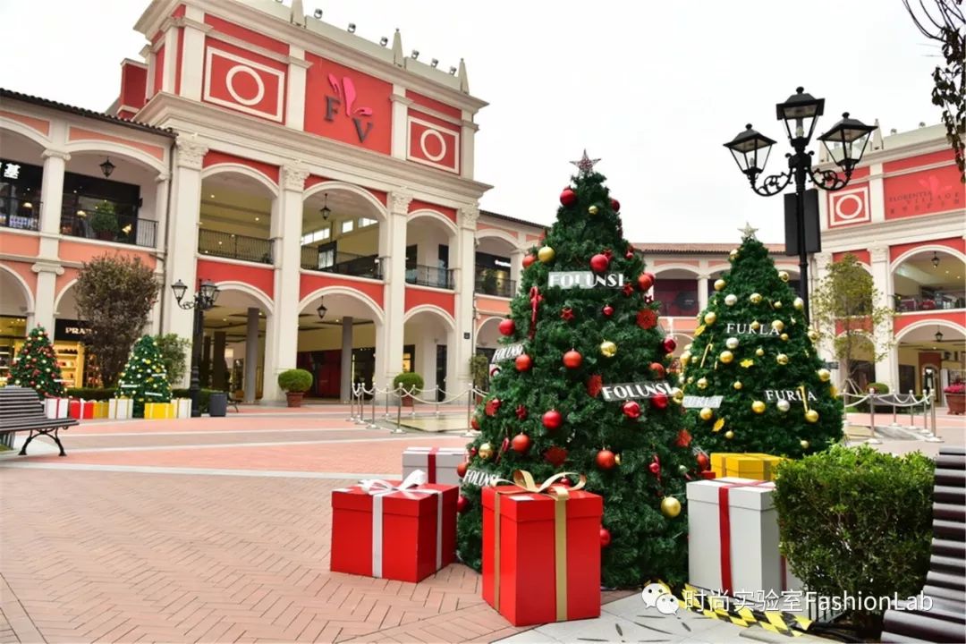 2折起的国际奢品折扣,去到这个意式奥莱小镇就能秒到
