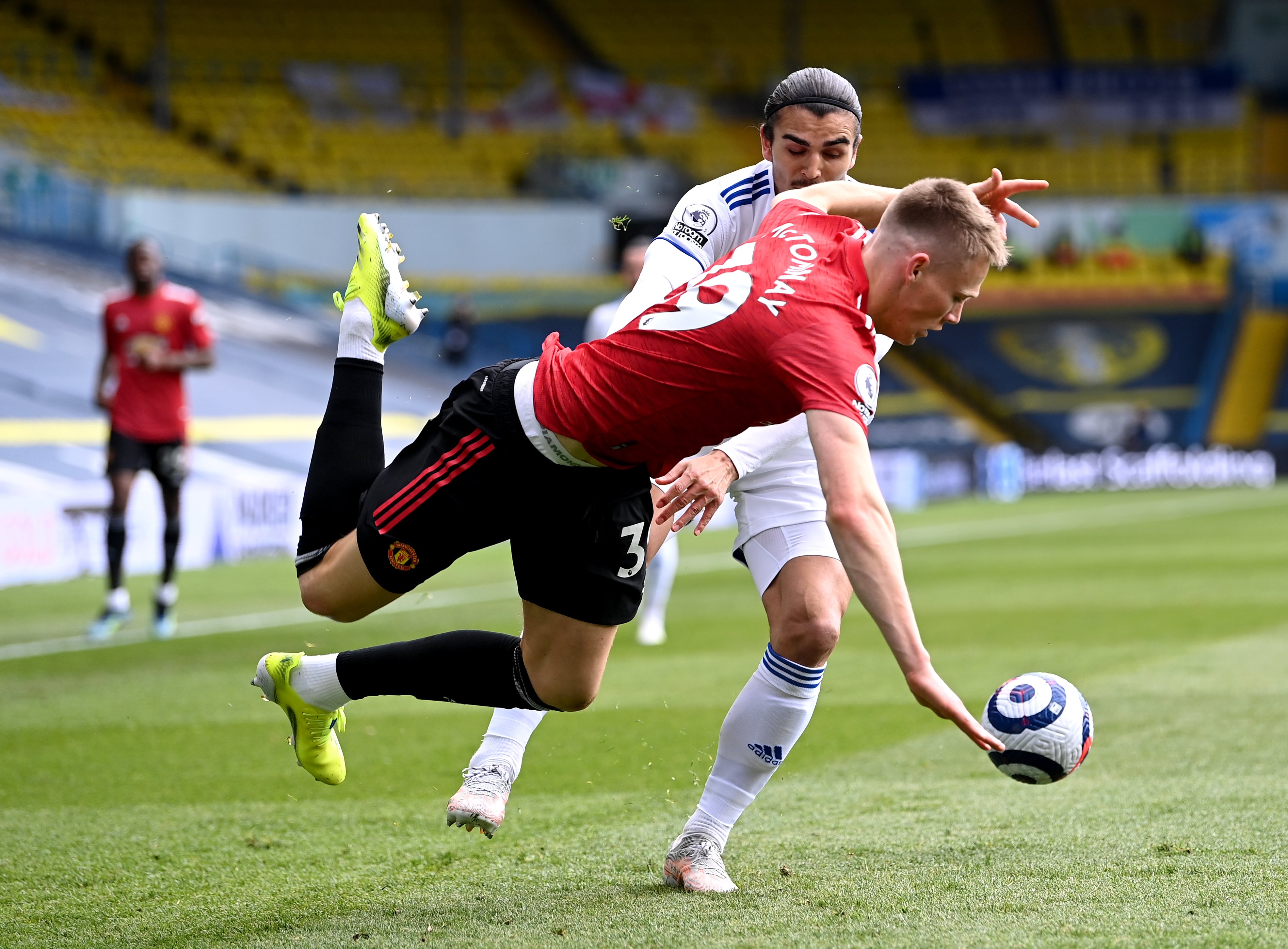 曼联被打脸的视频,曼联被打0比4