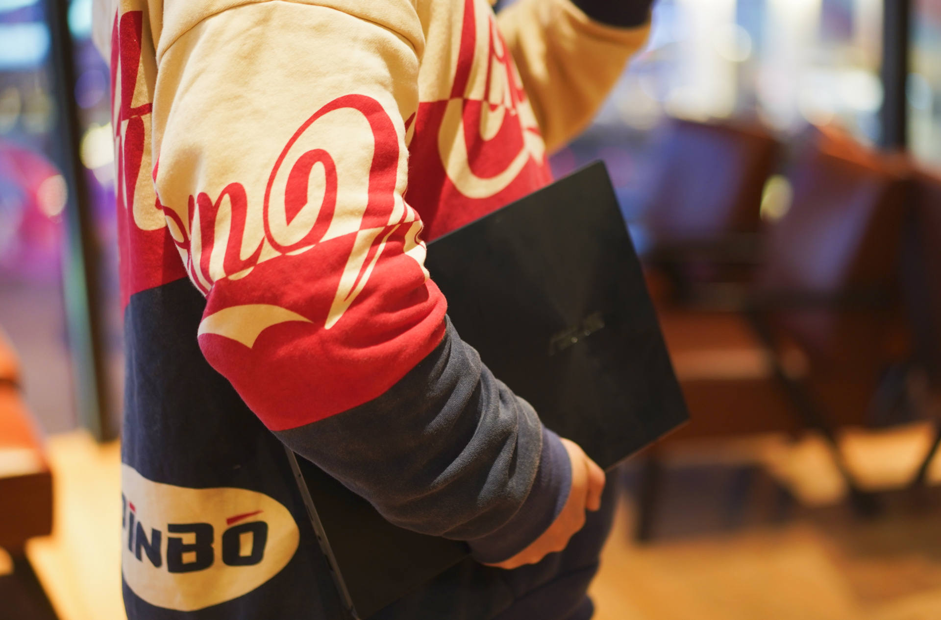 华硕灵耀x双屏笔记本到底怎么用,华硕灵耀x双屏笔记本评测