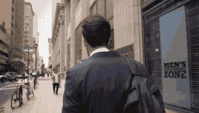 用机器人替代审计员，又跟区块链结合，四大人的价值究竟何在？