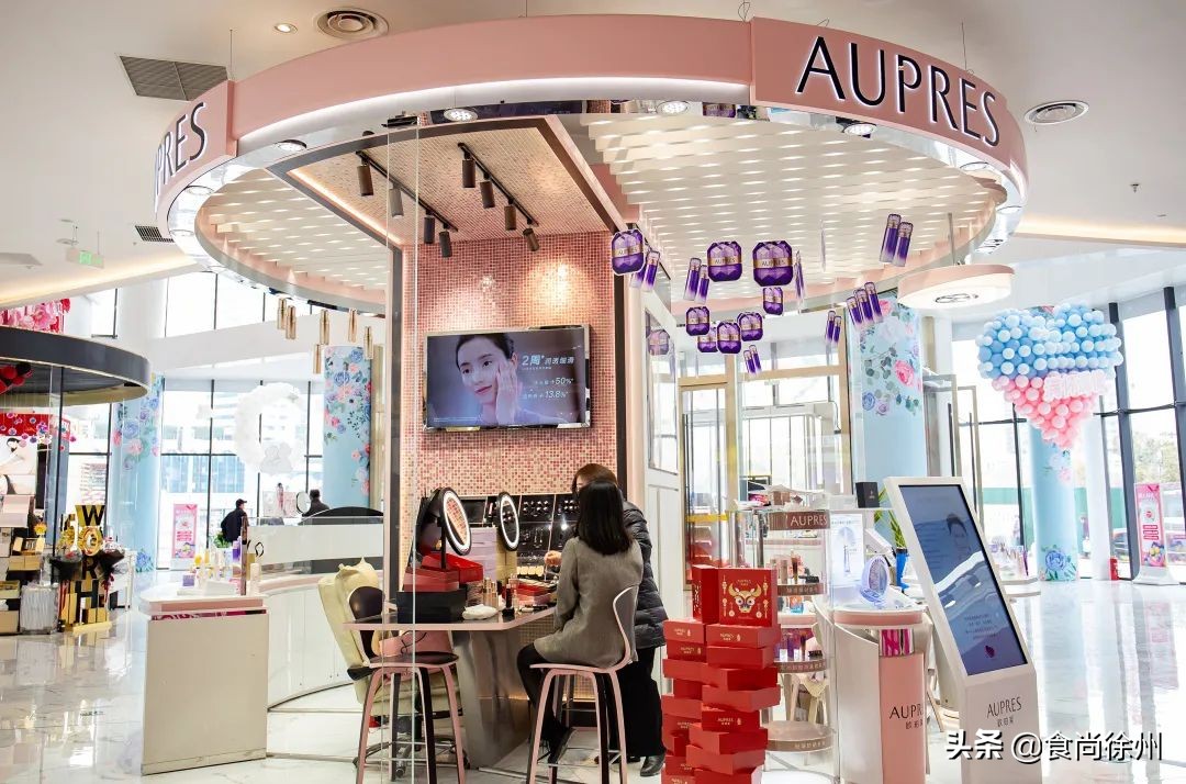 改造5个徐州素人!职场精英、sexy女孩、韩剧男主C位出道