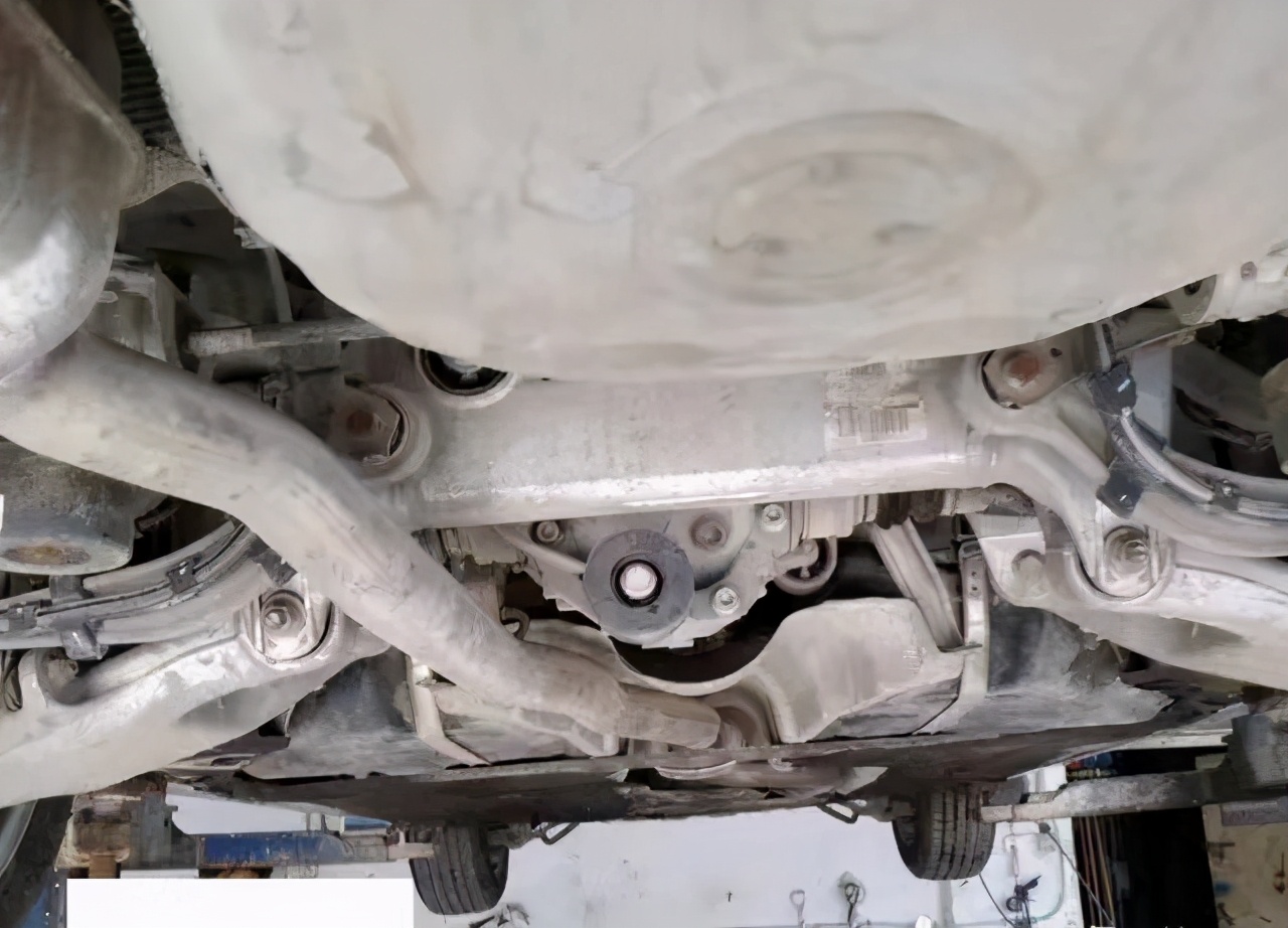 2010年宝马5系520li二手车,2018款宝马5系二手车值得买吗