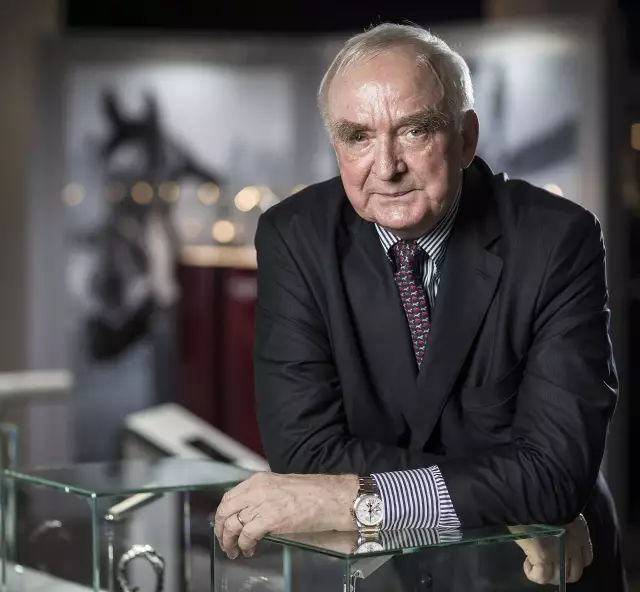 “这表没人告诉我的话,我以为撑死就2000块吧!”