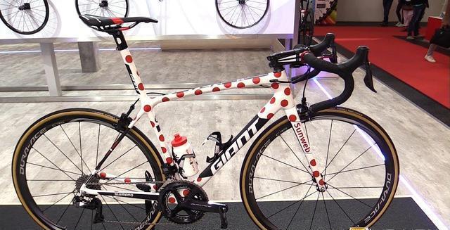 崔克和捷安特哪个山地车比较好,山地车崔克对比闪电