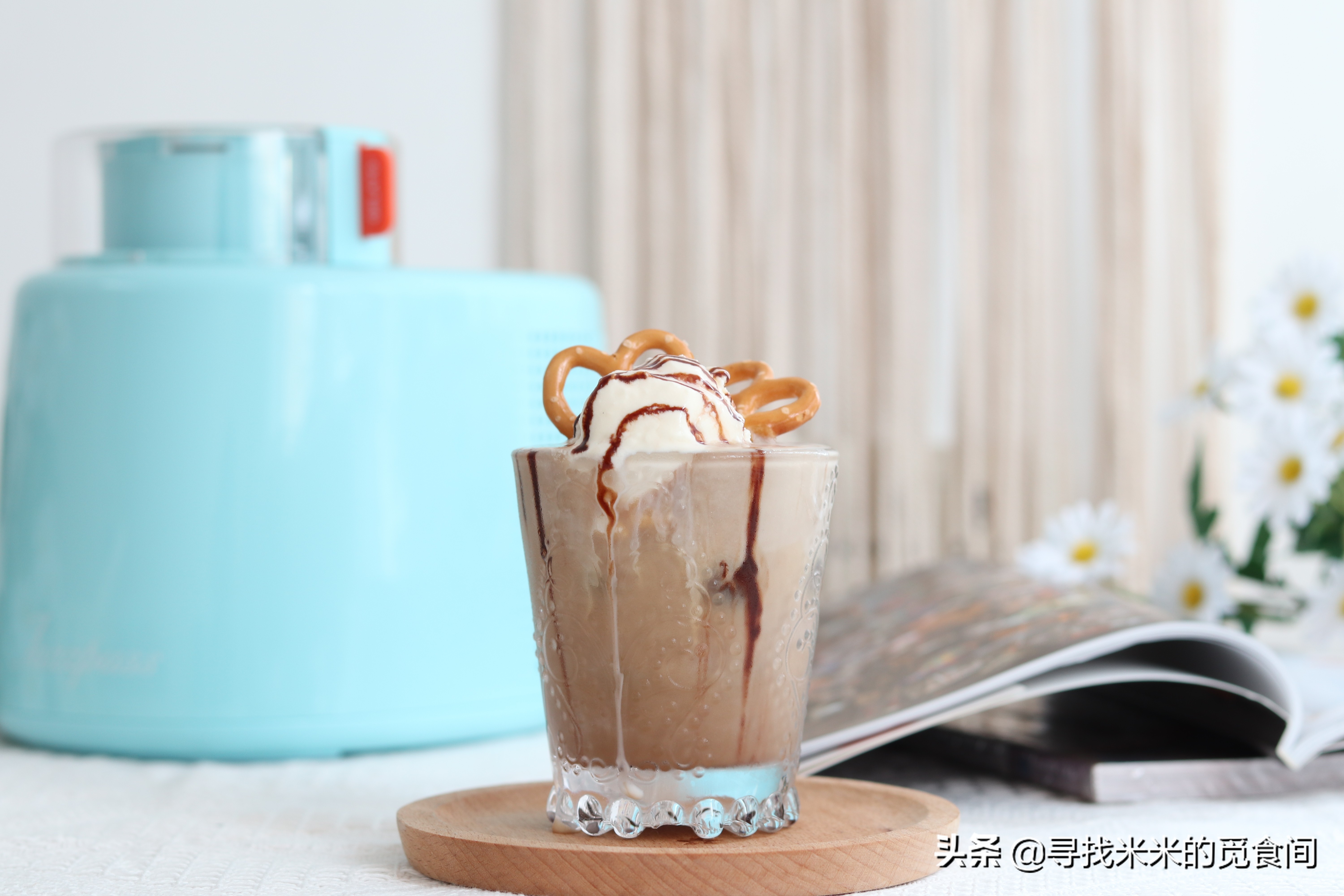 夏日必备甜品原味奶香冰淇淋 (抹茶牛奶椰奶冰淇淋怎么做)