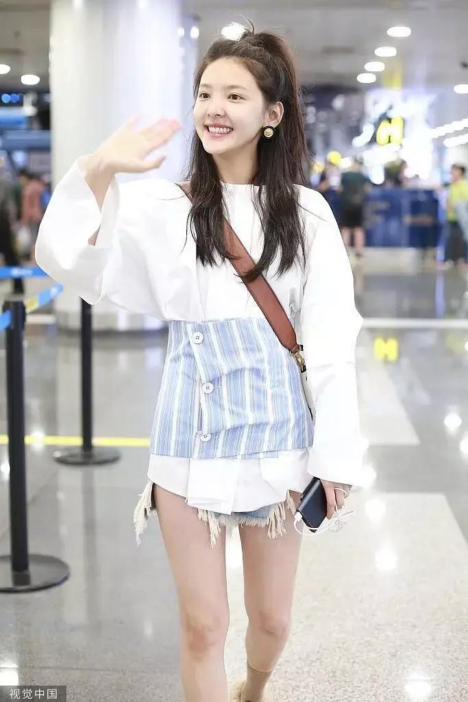 章若楠的生图正脸,章若楠素颜机场